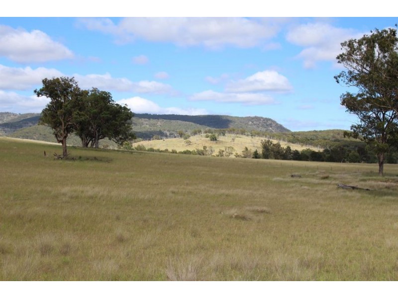 573 Bluff River Road, “Trout Hole”, Tenterfield NSW 2372