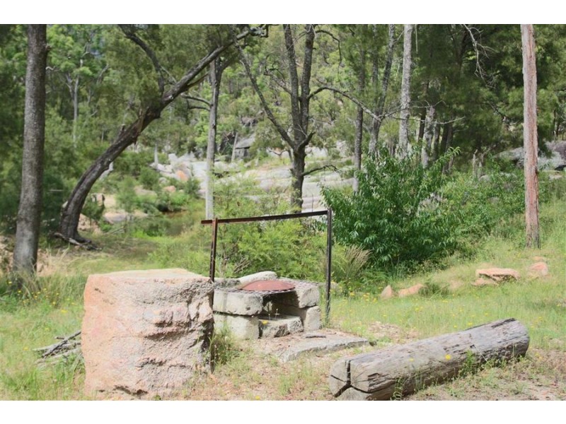 7437 New England Highway, Tenterfield NSW 2372