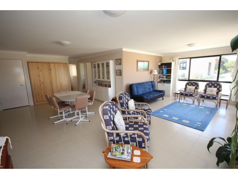 20 Laird Street, Tenterfield NSW 2372