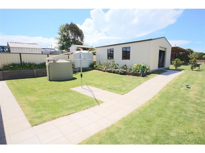 20 Laird Street, Tenterfield NSW 2372