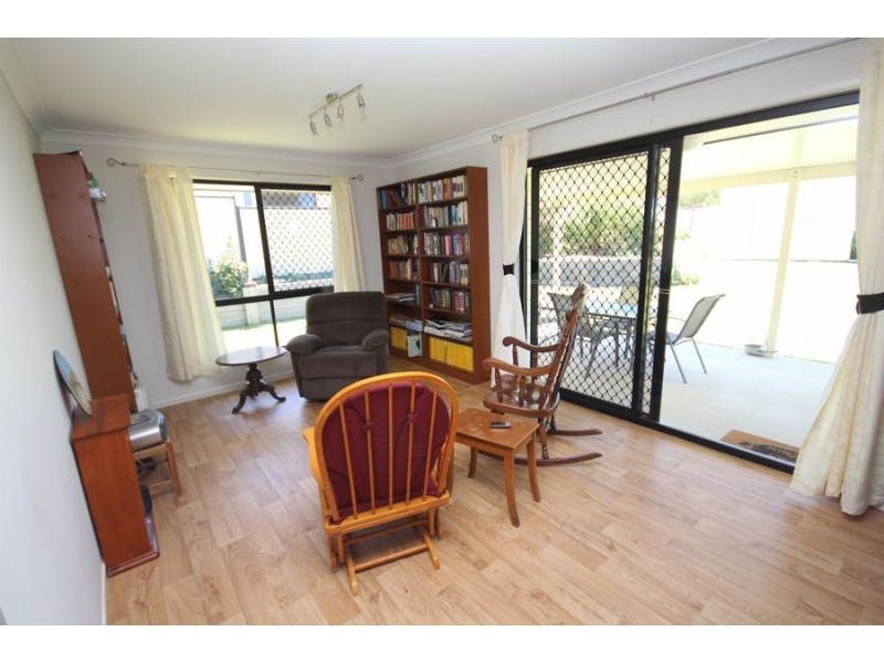 22 Laird Street, Tenterfield NSW 2372