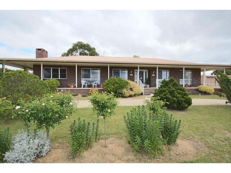 161 Petre Street, Tenterfield NSW 2372