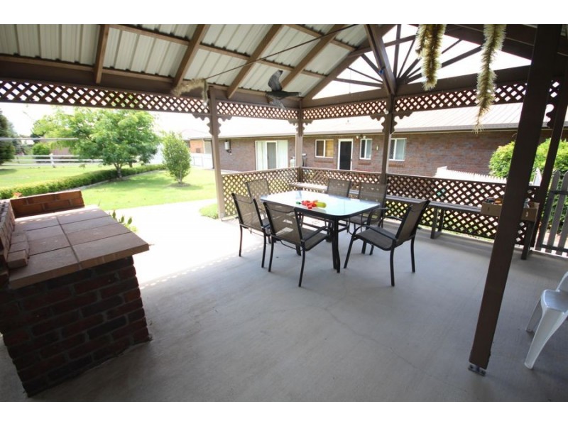 161 Petre Street, Tenterfield NSW 2372