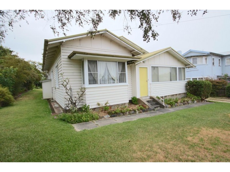 126 Rouse Street, Tenterfield NSW 2372