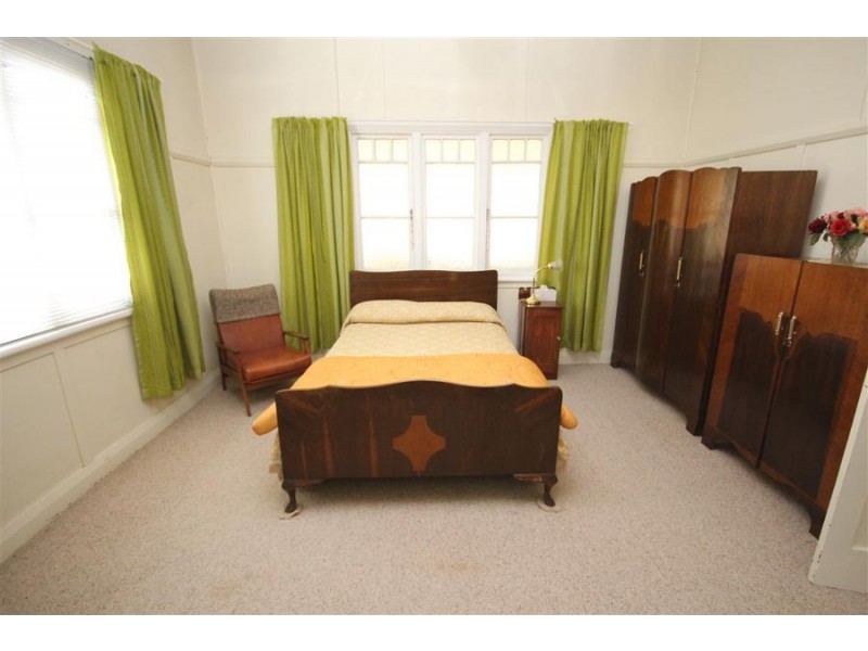 126 Rouse Street, Tenterfield NSW 2372