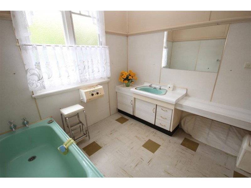 126 Rouse Street, Tenterfield NSW 2372