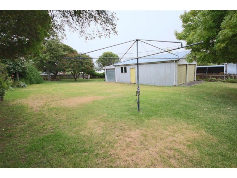 126 Rouse Street, Tenterfield NSW 2372