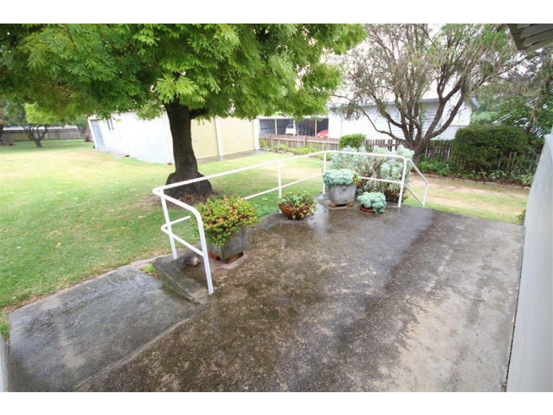 126 Rouse Street, Tenterfield NSW 2372