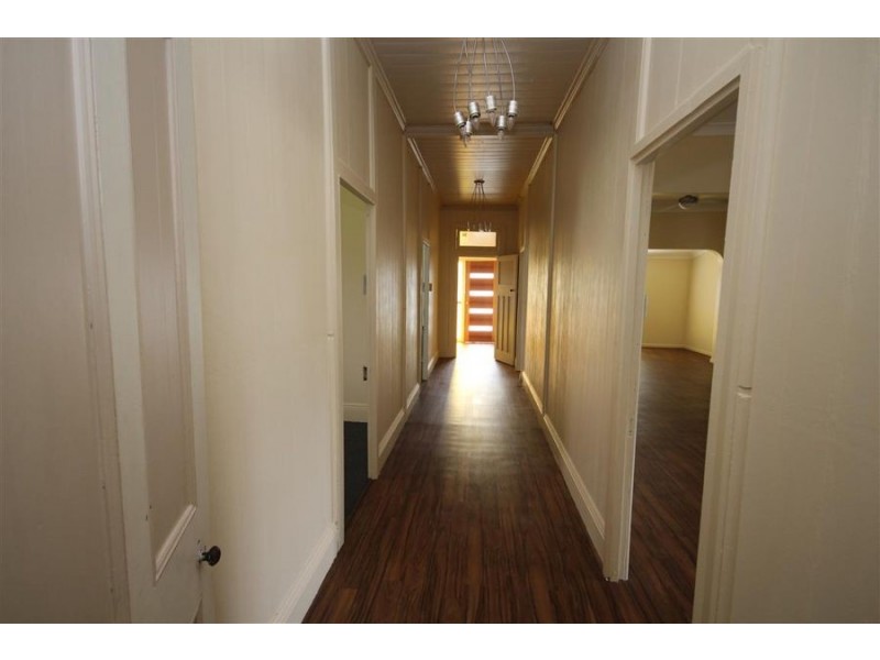 105 Rouse Street, Tenterfield NSW 2372