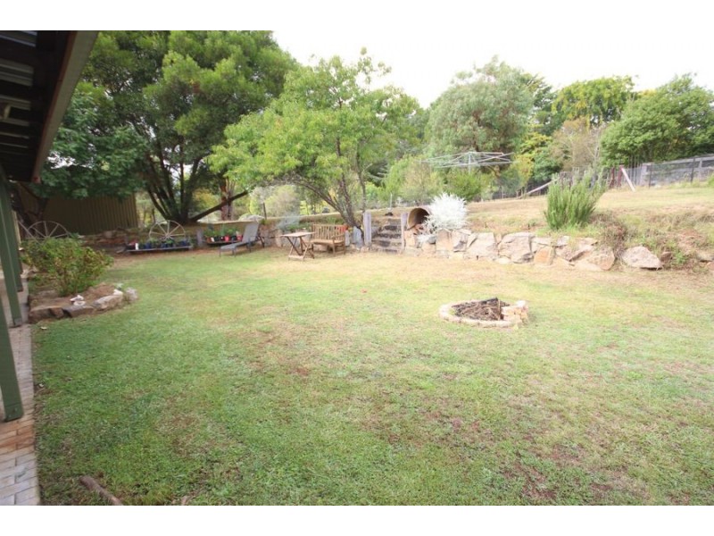 59 Riley Street, Tenterfield NSW 2372