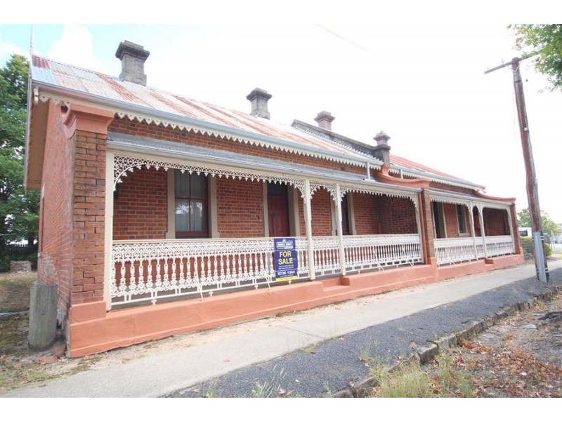 130 Logan Street, Tenterfield NSW 2372