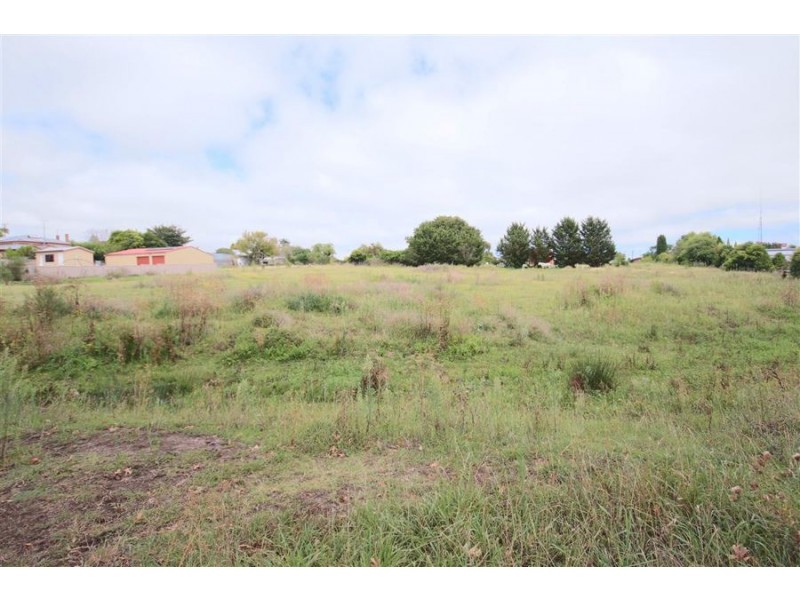 156-162 Logan Street, Tenterfield NSW 2372