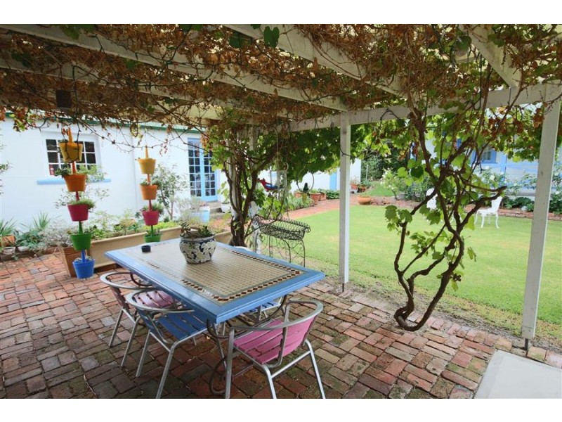 85 Molesworth Street, Tenterfield NSW 2372