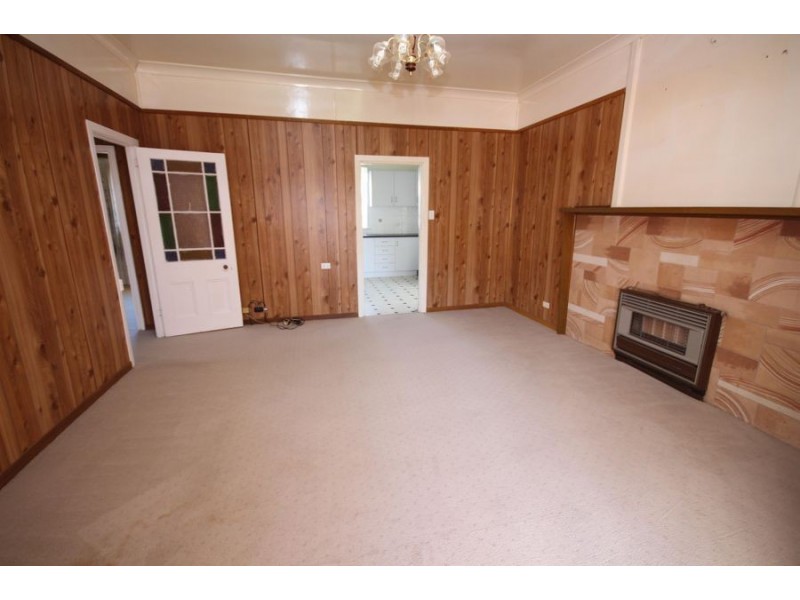 68 Wood Street, Tenterfield NSW 2372