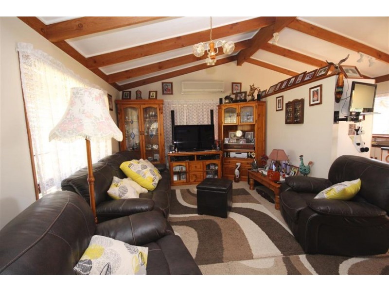 88 Manners Street, Tenterfield NSW 2372