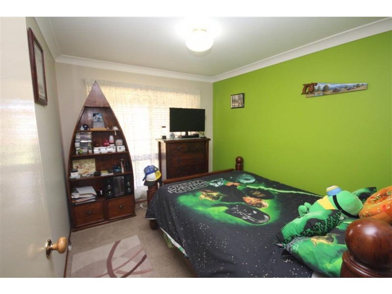 88 Manners Street, Tenterfield NSW 2372