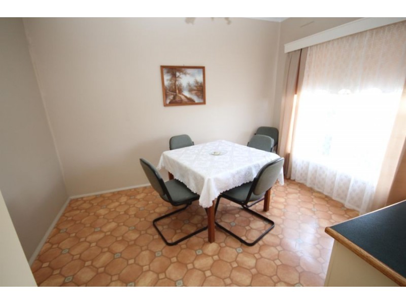 39 Margaret Street, Tenterfield NSW 2372