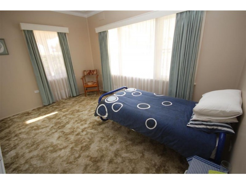 39 Margaret Street, Tenterfield NSW 2372