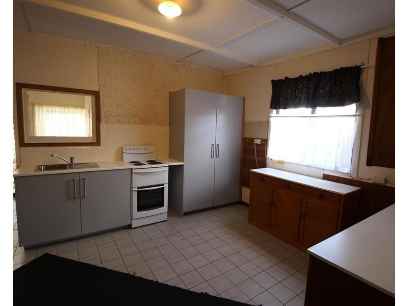 91 Scott Street, Tenterfield NSW 2372