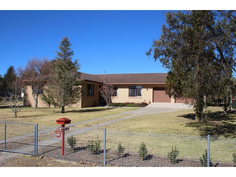 20 Aldershot Road, Tenterfield NSW 2372