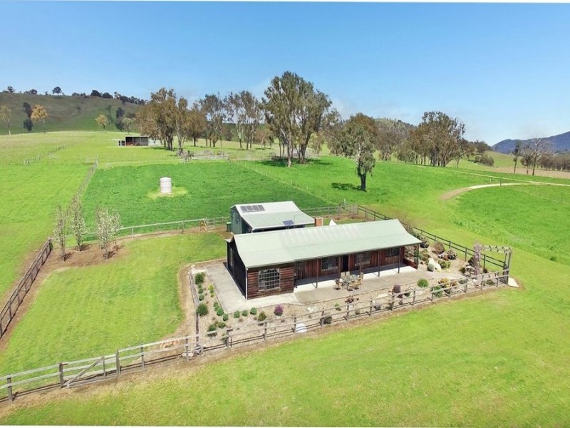603 Snakes Valley Road, Tenterfield NSW 2372