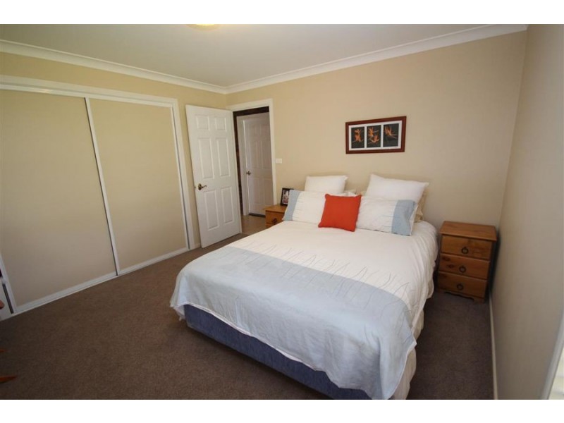 6 Casino Road, Tenterfield NSW 2372