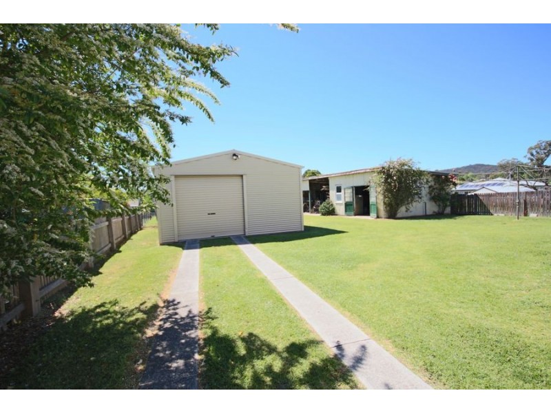 113 Rouse Street, Tenterfield NSW 2372