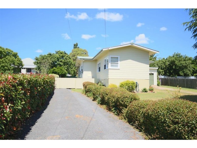 119 Wood Street, Tenterfield NSW 2372