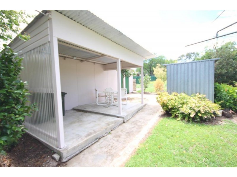 33 Logan Street, Tenterfield NSW 2372