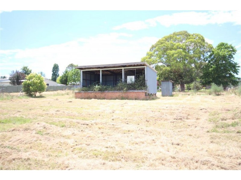 35 Scott Street, Tenterfield NSW 2372