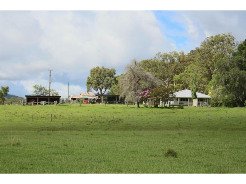 176 Boorook Road, Tenterfield NSW 2372