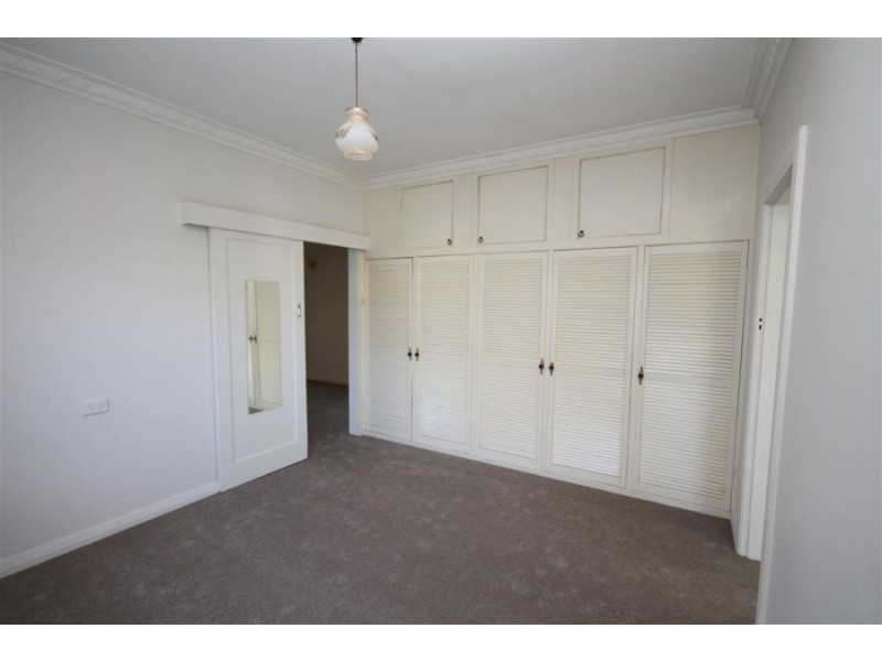 161 Logan Street, Tenterfield NSW 2372