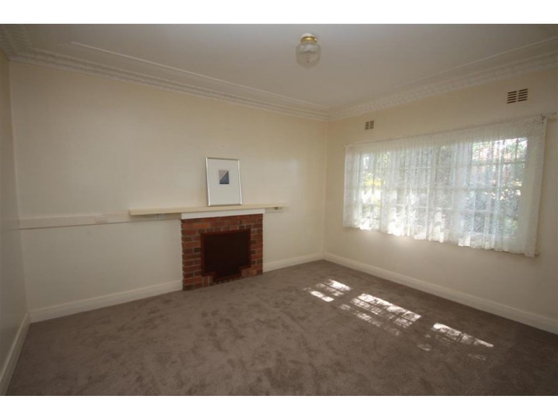 161 Logan Street, Tenterfield NSW 2372