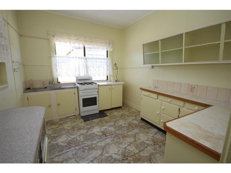 97 Scott Street, Tenterfield NSW 2372