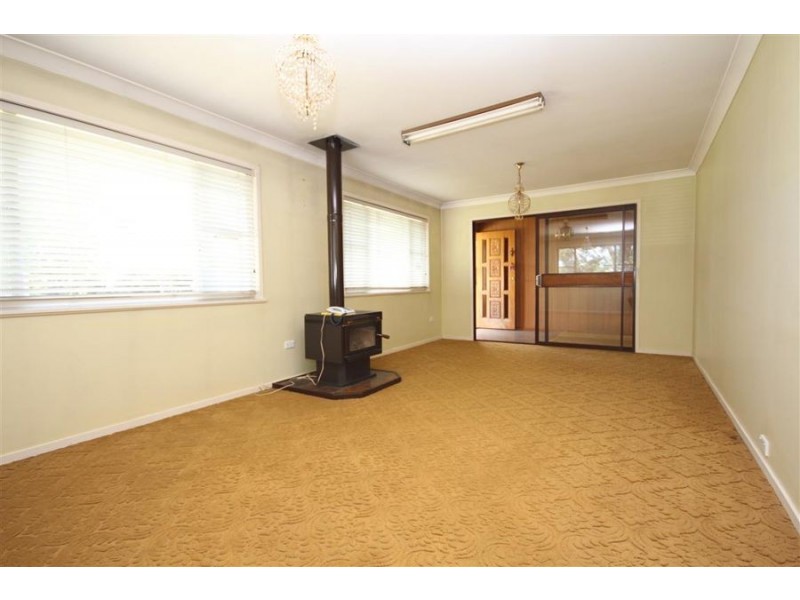 126 Cowper Street, Tenterfield NSW 2372