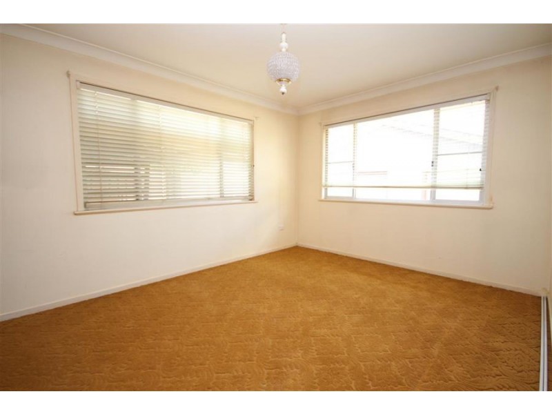 126 Cowper Street, Tenterfield NSW 2372