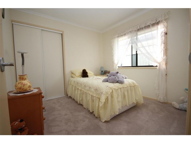 54 East Street, Tenterfield NSW 2372