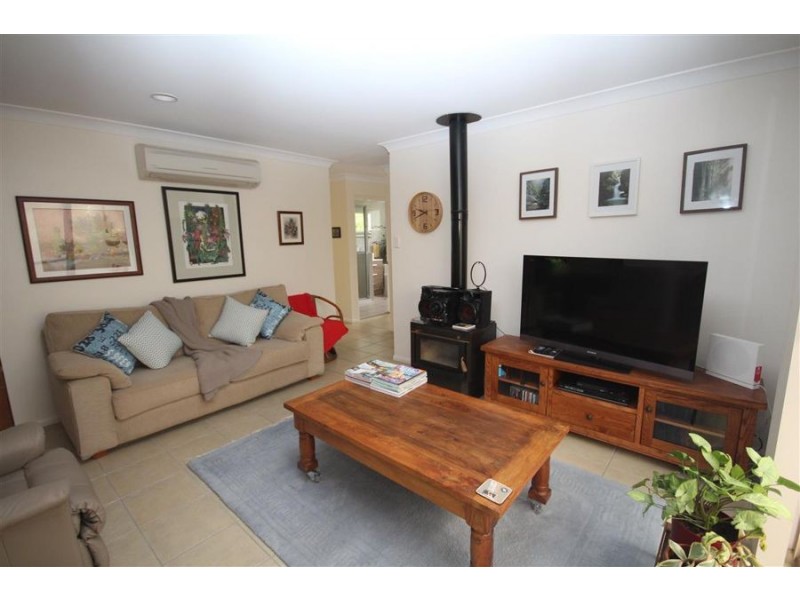 18 Naas Street, Tenterfield NSW 2372