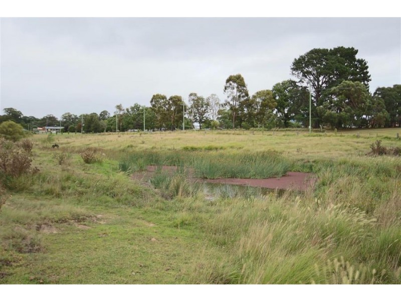 145 East Street, Tenterfield NSW 2372