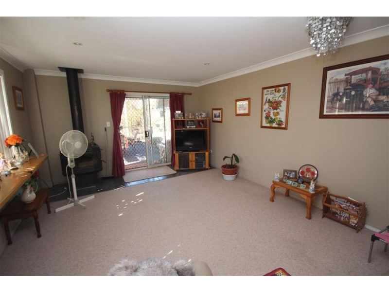 32 High Street, Tenterfield NSW 2372