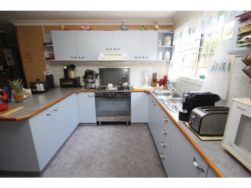 32 High Street, Tenterfield NSW 2372