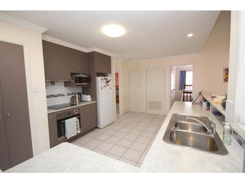 40 Railway Street, Tenterfield NSW 2372