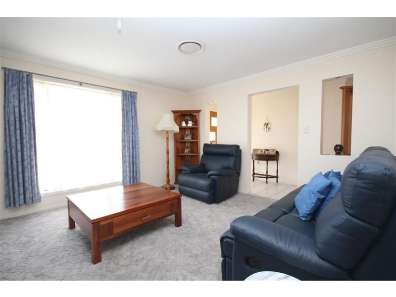 40 Railway Street, Tenterfield NSW 2372