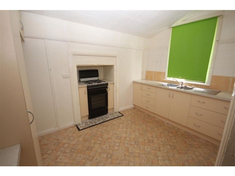13 High Street, Tenterfield NSW 2372