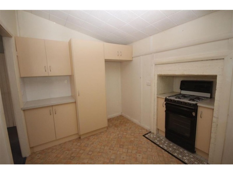 13 High Street, Tenterfield NSW 2372