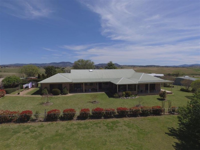 330 Bellevue Road, Tenterfield NSW 2372