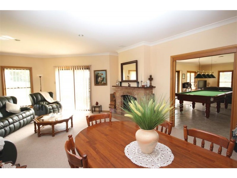 330 Bellevue Road, Tenterfield NSW 2372