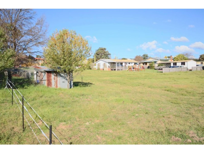 118-120 Wood Street, Tenterfield NSW 2372