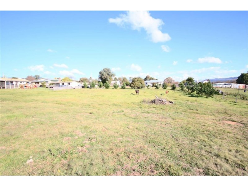 118-120 Wood Street, Tenterfield NSW 2372