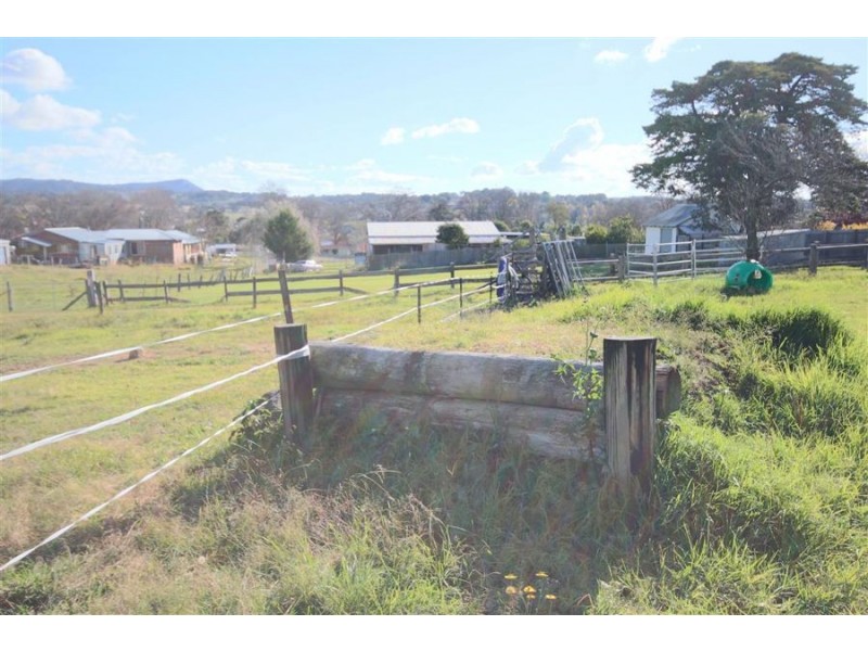 118-120 Wood Street, Tenterfield NSW 2372